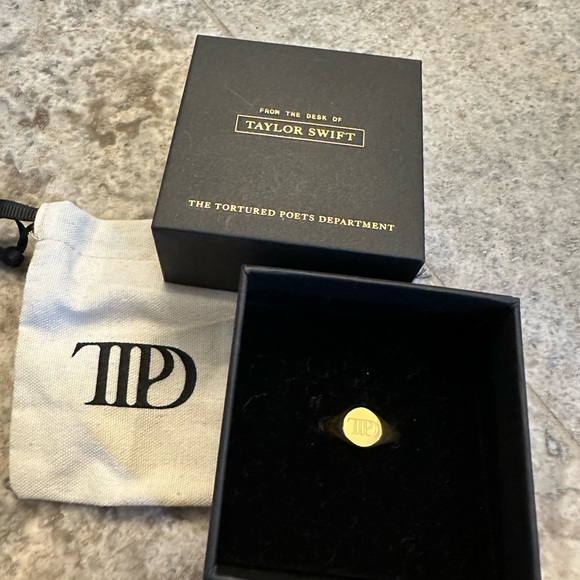 TTPD RING AND BRACELET BUNDLE - Picture 3 of 4